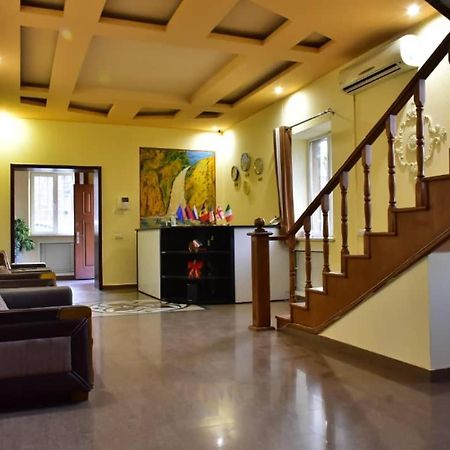 Gyumri Hotel Erevan Esterno foto