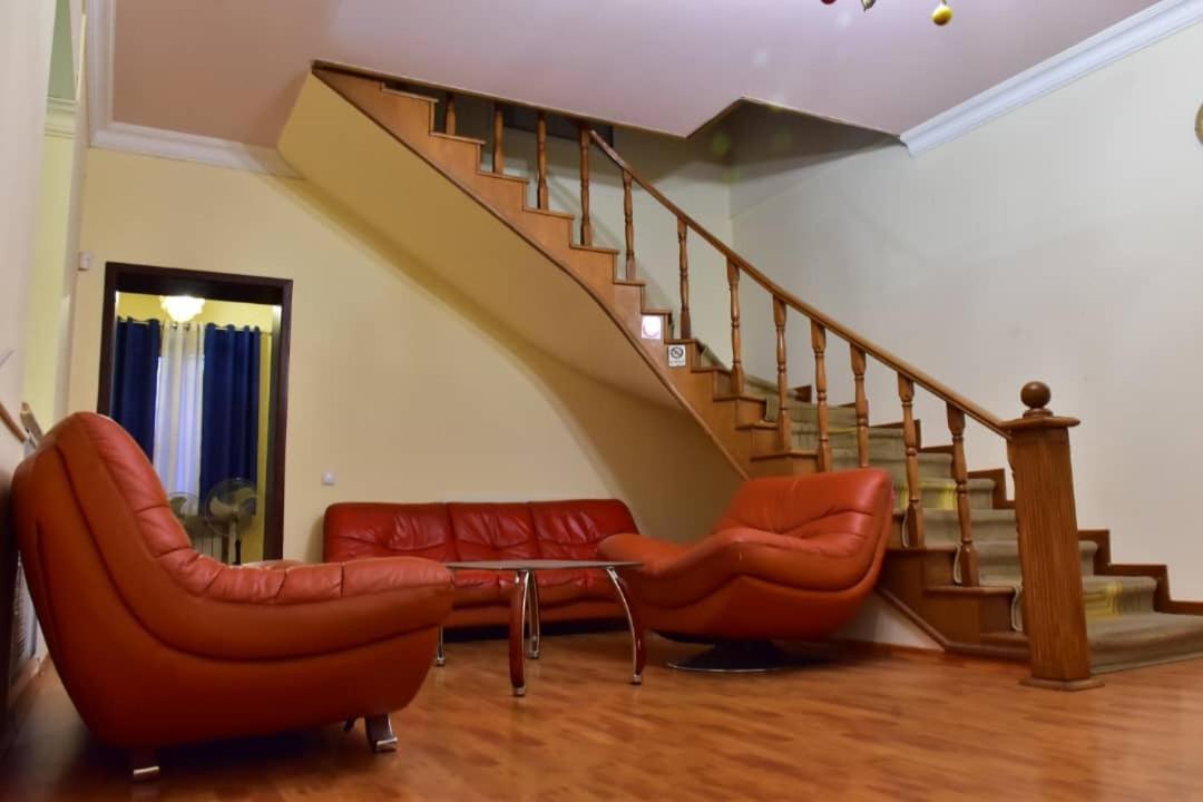 Gyumri Hotel Erevan Esterno foto