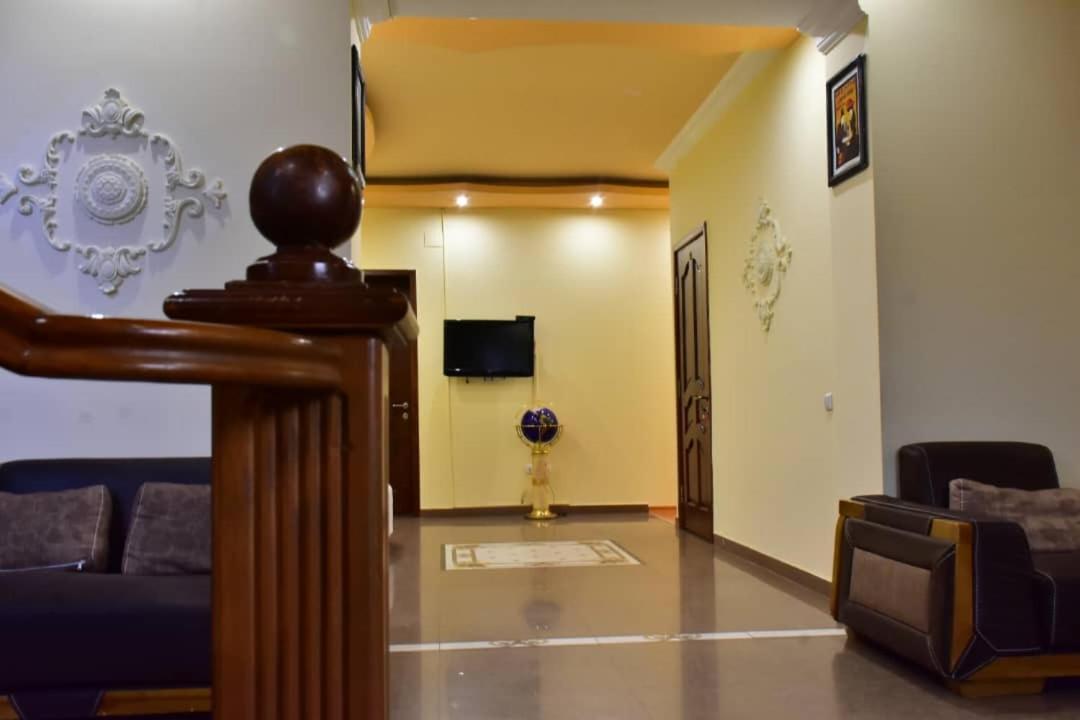 Gyumri Hotel Erevan Esterno foto