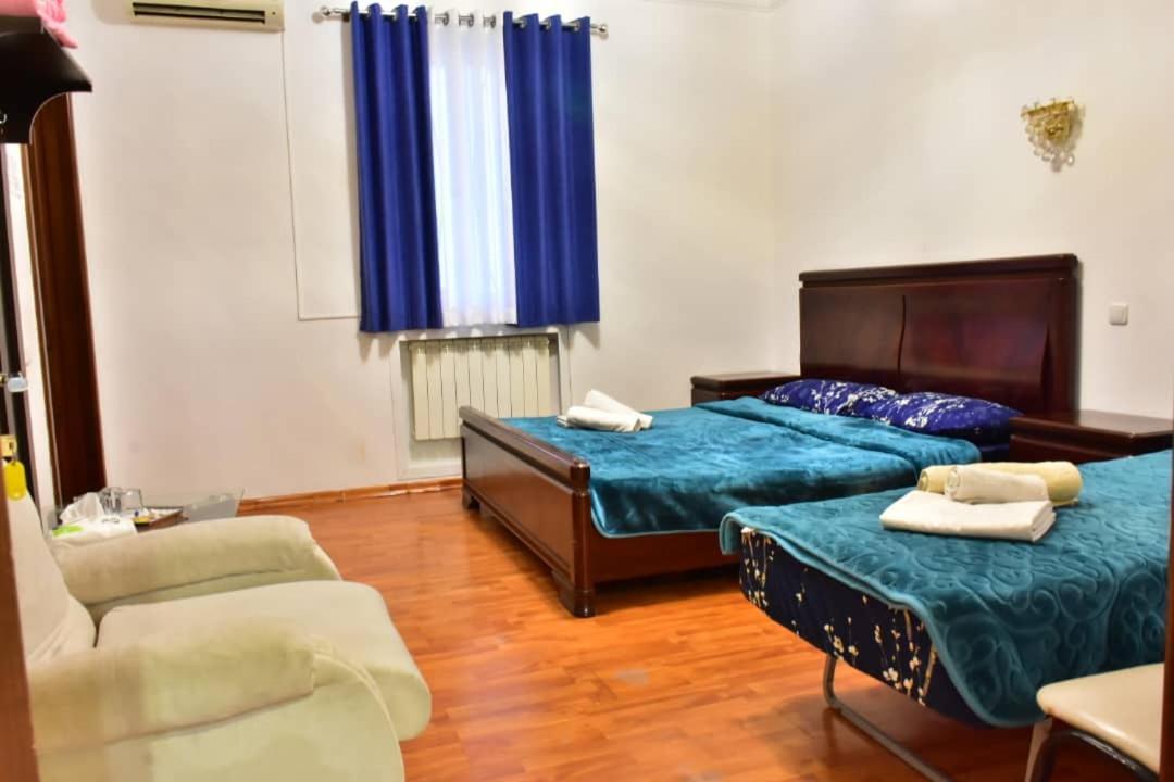Gyumri Hotel Erevan Esterno foto