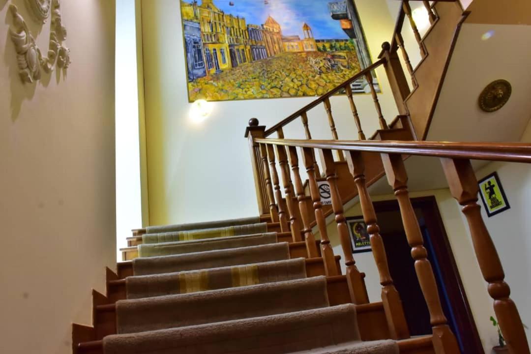 Gyumri Hotel Erevan Esterno foto